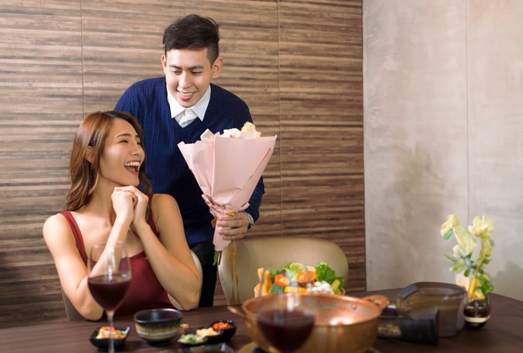 Flowers are among the “prey” that so-called hunter-style lovers can give their partner. -- Photo: Shutterstock/SCMP