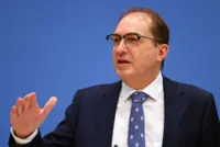 Germany to extend border checks by six months, minister tells Bild