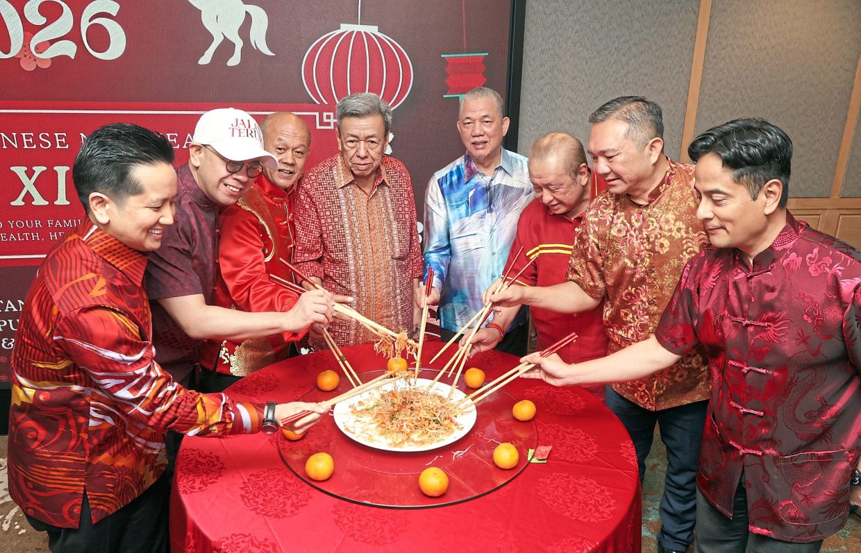 Selangor royal couple grace CNY celebration