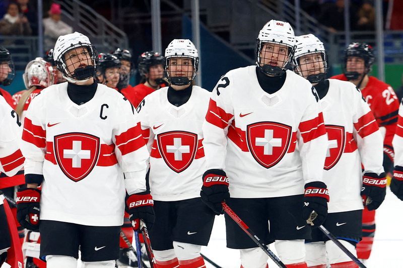 Olympics-Ice hockey-Swiss fight falls short, bronze up for grabs against Sweden