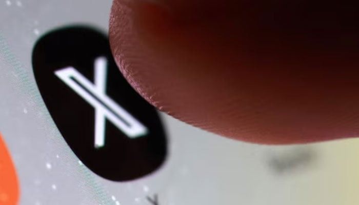 X suffers sudden-hit by 'international outages': monitors