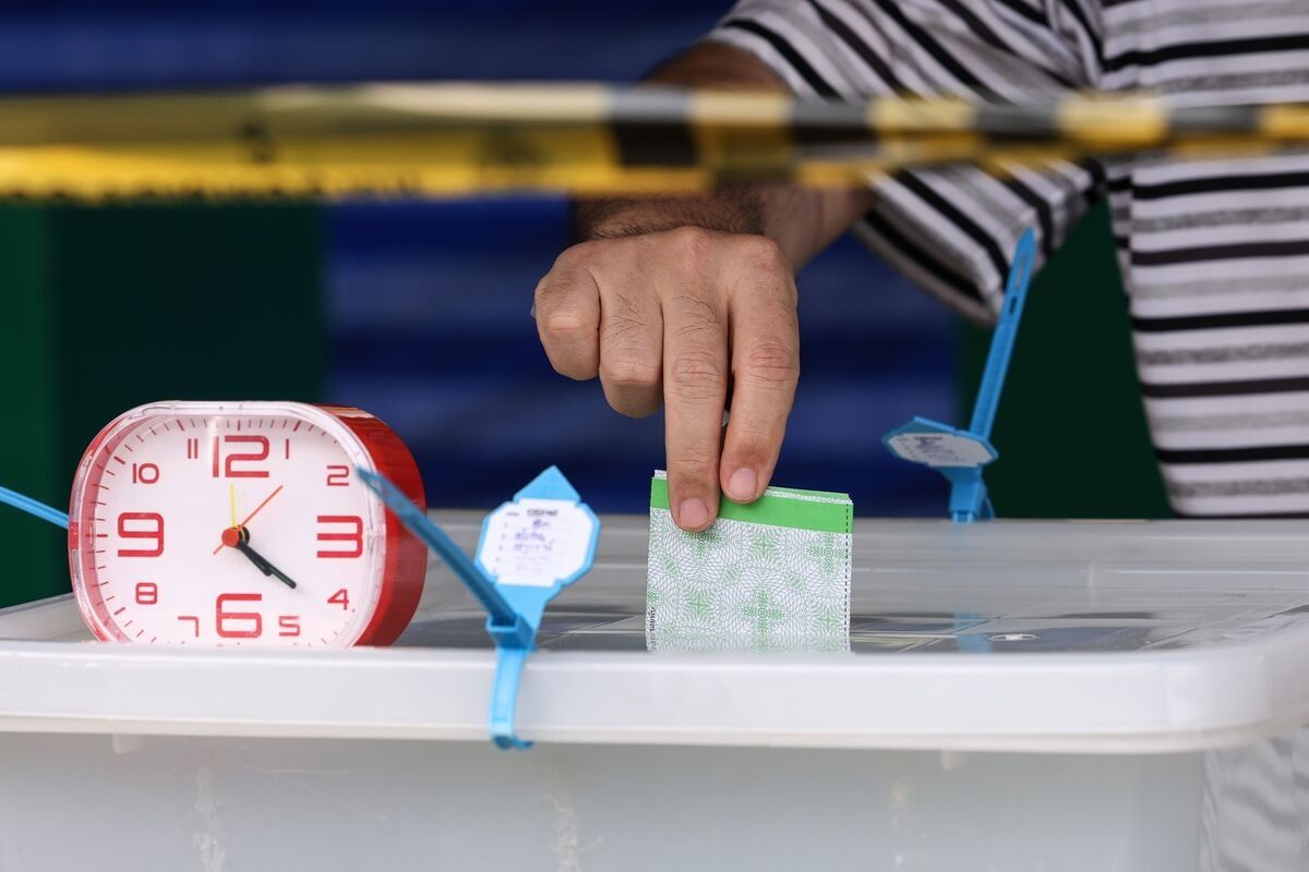 Thai ballot controversy casts a shadow over government formation