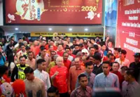Anwar joins festive Chinese New Year gathering at KLSCAH