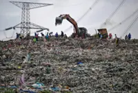 Indonesia capital faces 'filthy' trash crisis