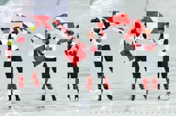 Olympics-Speed skating-Canada win women's team pursuit gold at Milano Cortina