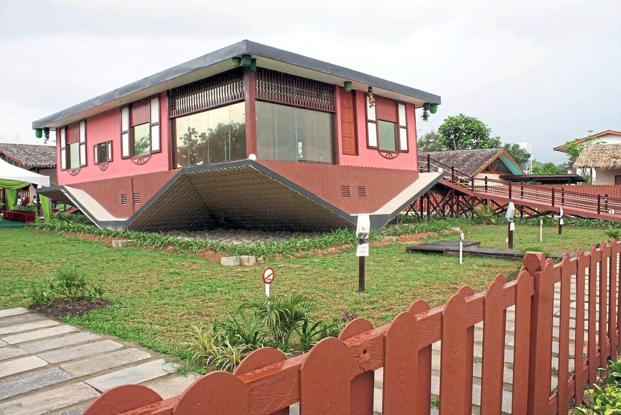 Sabah’s Rumah Terbalik is an upside-down attraction that’s over a decade old. — Filepic
