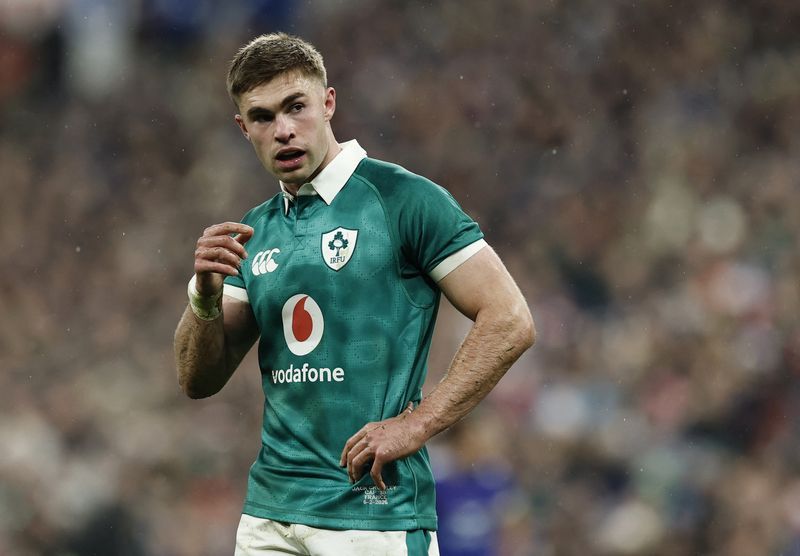 Rugby-Crowley to start as Ireland head to Twickenham in search of form