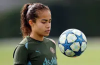 Soccer-Australia coach says Fowler fit to start Women's Asian Cup