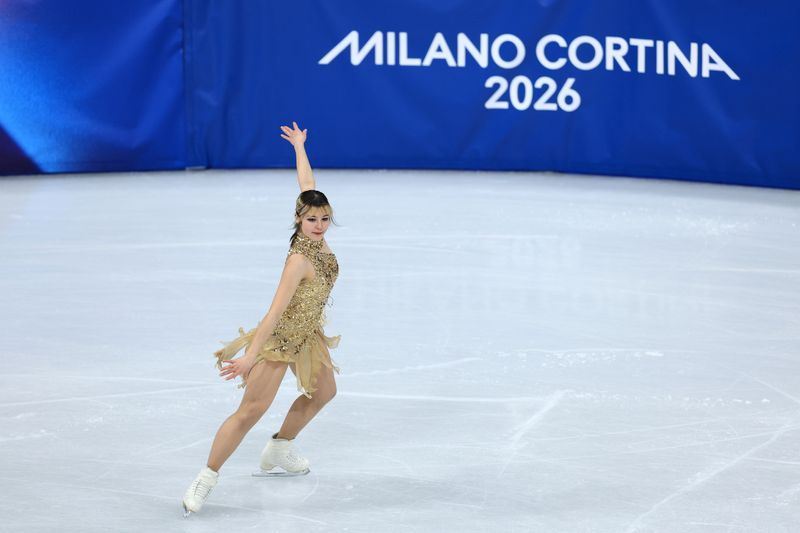 Olympics-Figure skating-American Liu wins women's gold medal in Milan