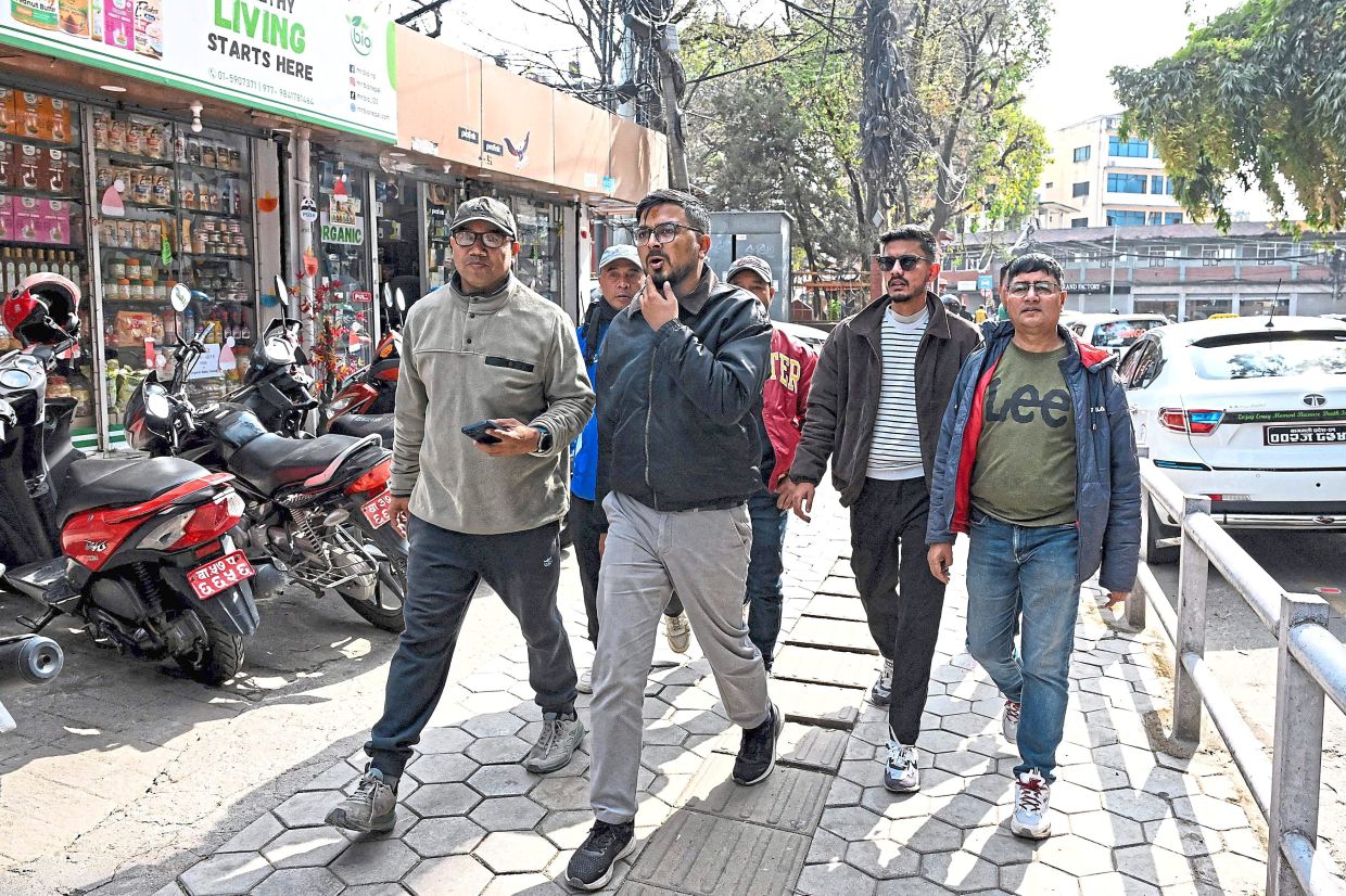 Fresh faces campaign on anti - corruption platform