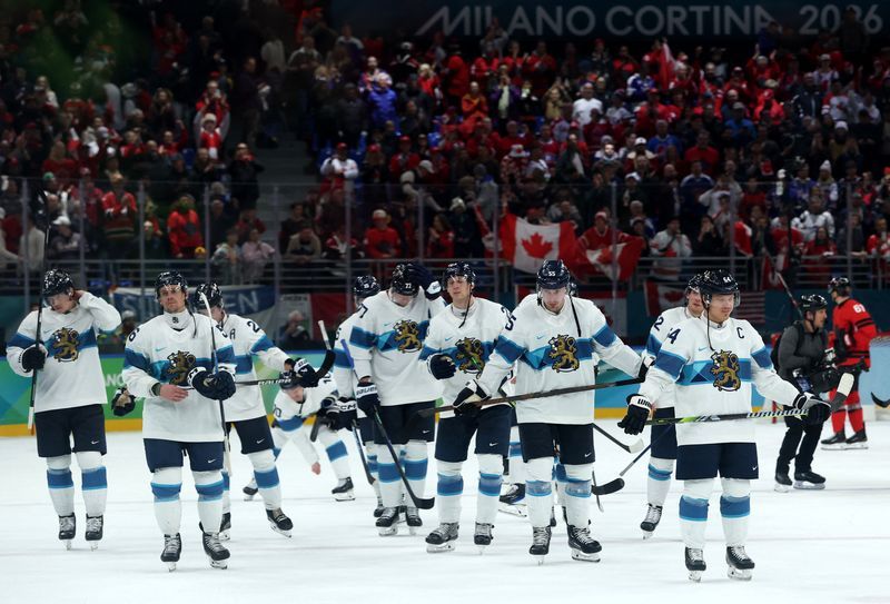 Olympics-Ice hockey-Finns left feeling empty after falling short against Canada in men's semis