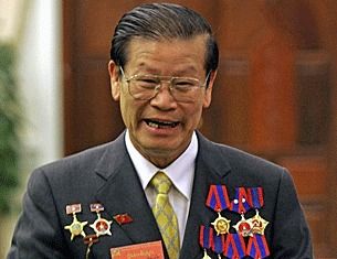 Diplomats call for adaptation to shifting global trends