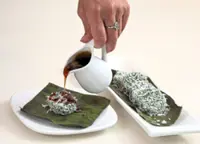 Sweet bliss in green rice discs