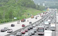2.9 million vehicles expected on highways this weekend