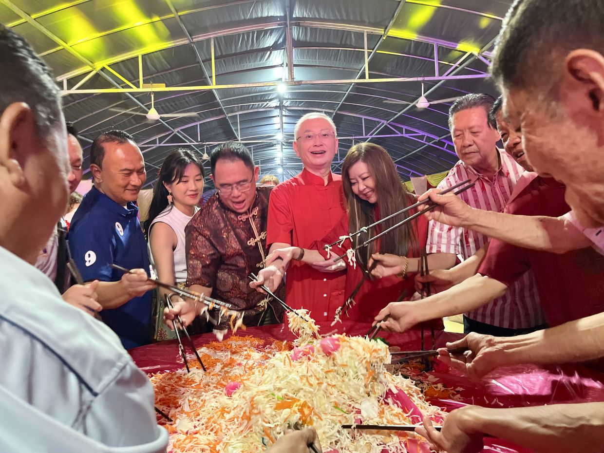 MCA open to work with ex-Bersatu members