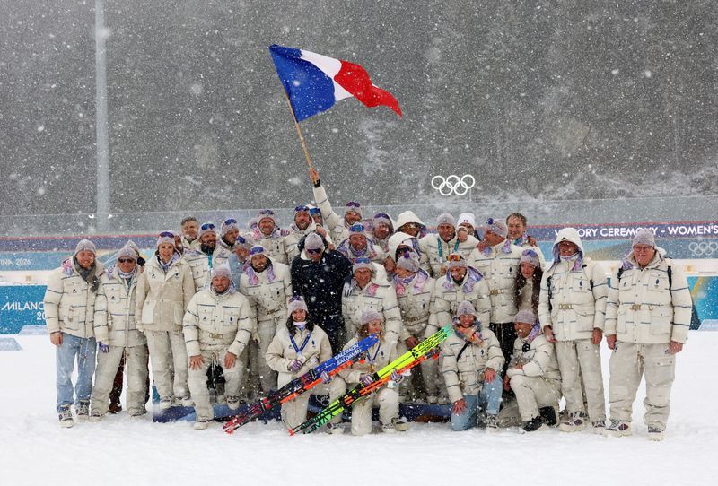 Olympics-Biathlon-Fantastic French relish Norway rivalry as medal gap closes