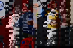 Motor racing-Hamilton says he forgot who he was but has re-set for new season