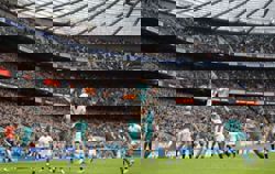 Rugby-Ragged England undone by Ireland's greater desire and intent