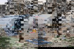 Israeli army launches airstrikes and artilerry sheling on Gaza despite the ceasefire