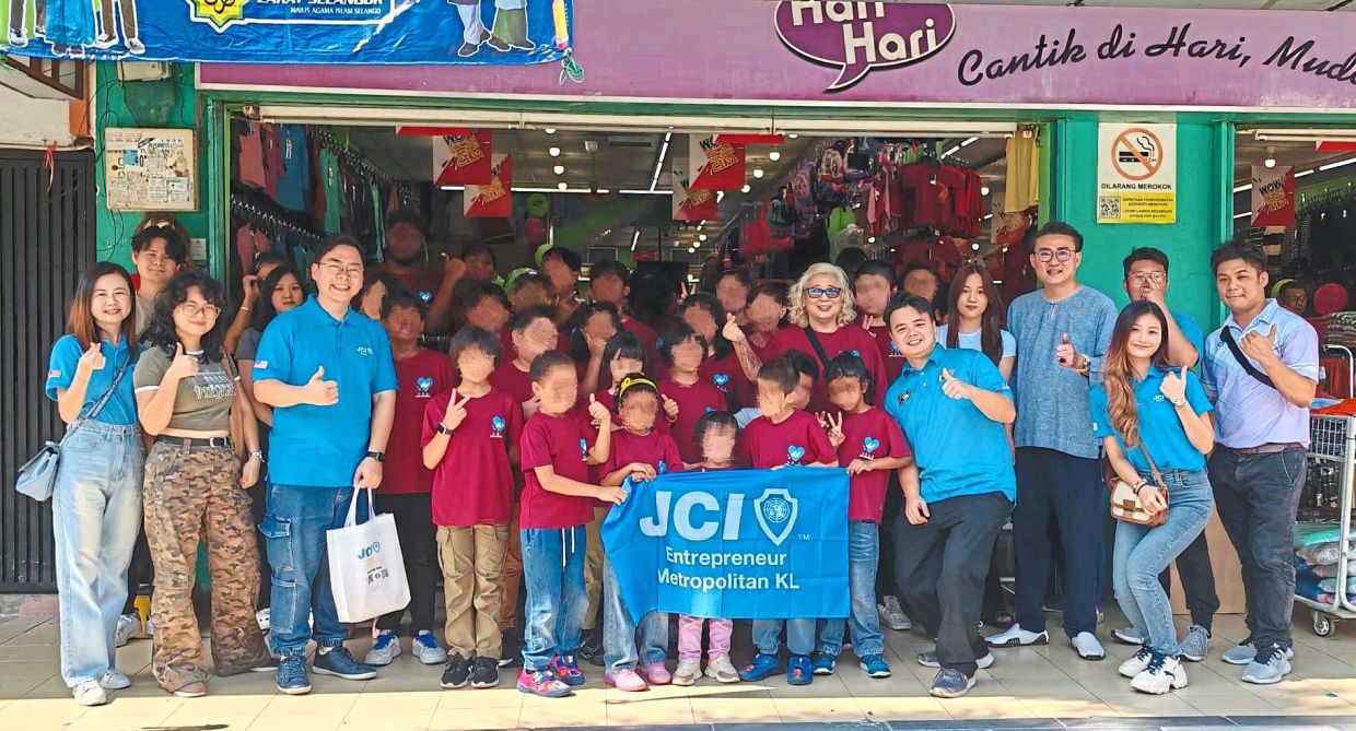 Children treated to shopping, fast-food meal