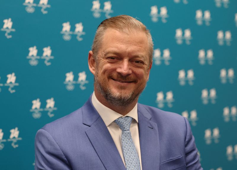 Paralympics-IPC stands firm on Russian athletes competing amid boycott warnings