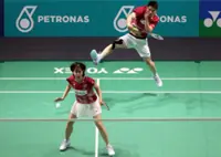 Pros and cons for pros