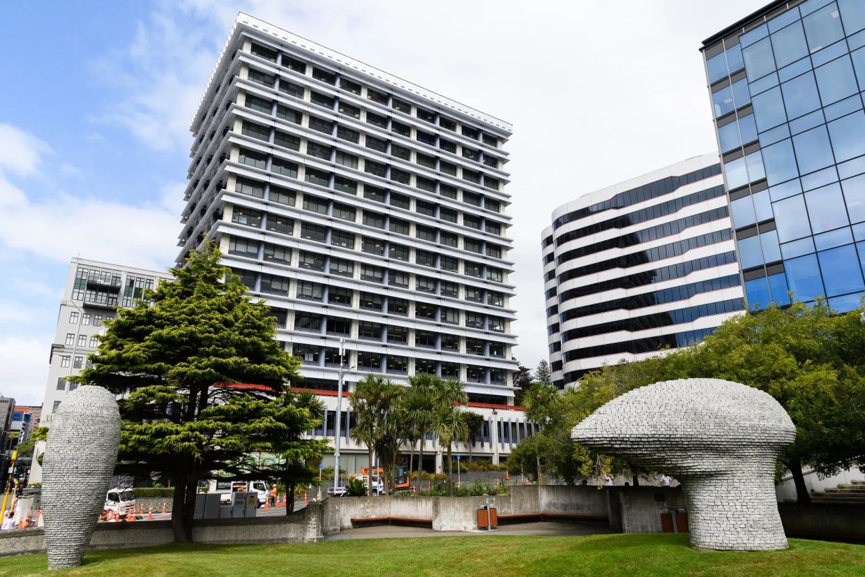 New Zealand retail spending beats estimates amid recovery