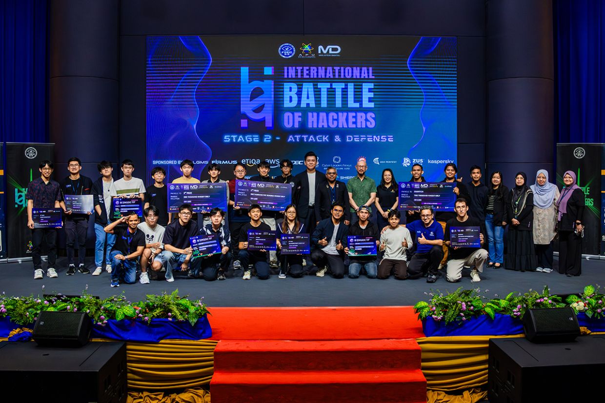 APU tech students do not merely study emerging technologies; they build with them, as evidenced by numerous award-winning projects on both national and international platforms, including the International Battle of Hackers.