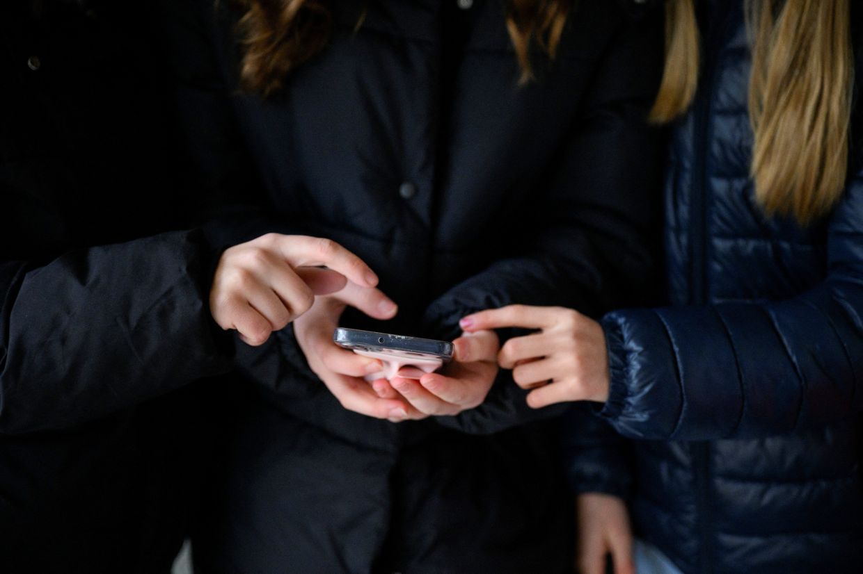 Europe rights body urges 'caution' in examining social media bans