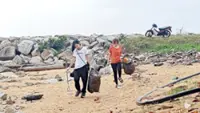 CNY spring cleaning at the beach