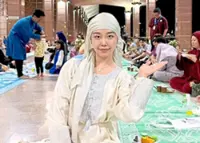 Of bazaars and blessings