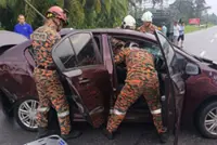 Eight injured in three-vehicle crash near Kg Gajah
