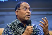 BN leaving it to sacked Bersatu leaders to sort out their own problems, says Zambry