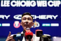 Chong Wei stays cool although heat's on Thomas Cup trainees Leong, Justin, Aidil