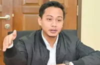 Penang exco member Fahmi claims trial to hurting wife
