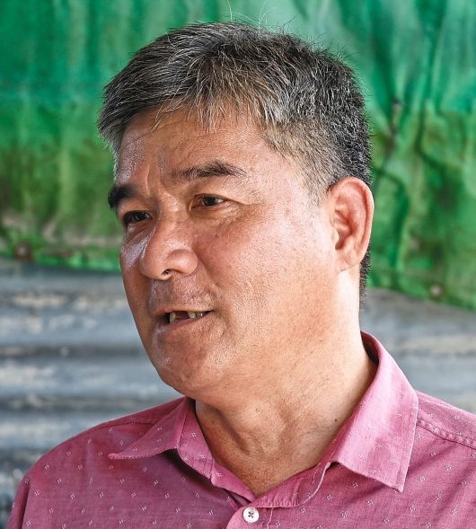 Tan: The contractor said the cables were for temporary use, but it has been two years now.