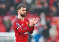 Manchester United ride momentum into tricky Palace clash