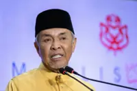 DPM Zahid pledges assistance for surviving siblings of Raub fire incident