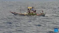 China Coast Guard drives away Philippine vessels illegally intruding into Huangyan Dao waters