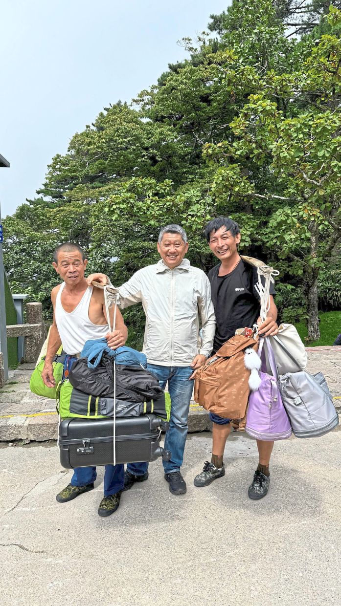 ‘When luggage is no longer just luggage, it stops being a burden,’ the columnist writes. — Photos: LEESAN