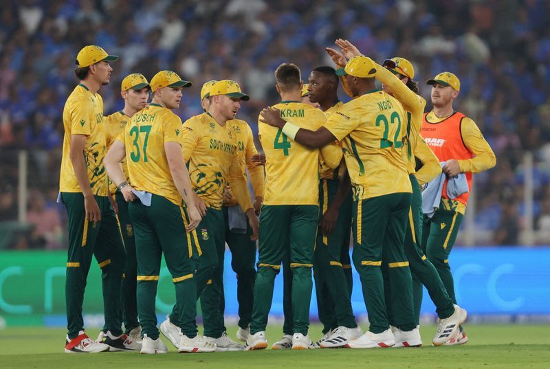 Cricket-South Africa juggernaut faces knockout test against New Zealand