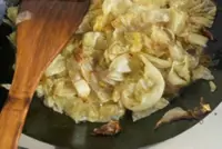 QuickCheck: Does 'ayam gepuk' style fried cabbage cause cancer?