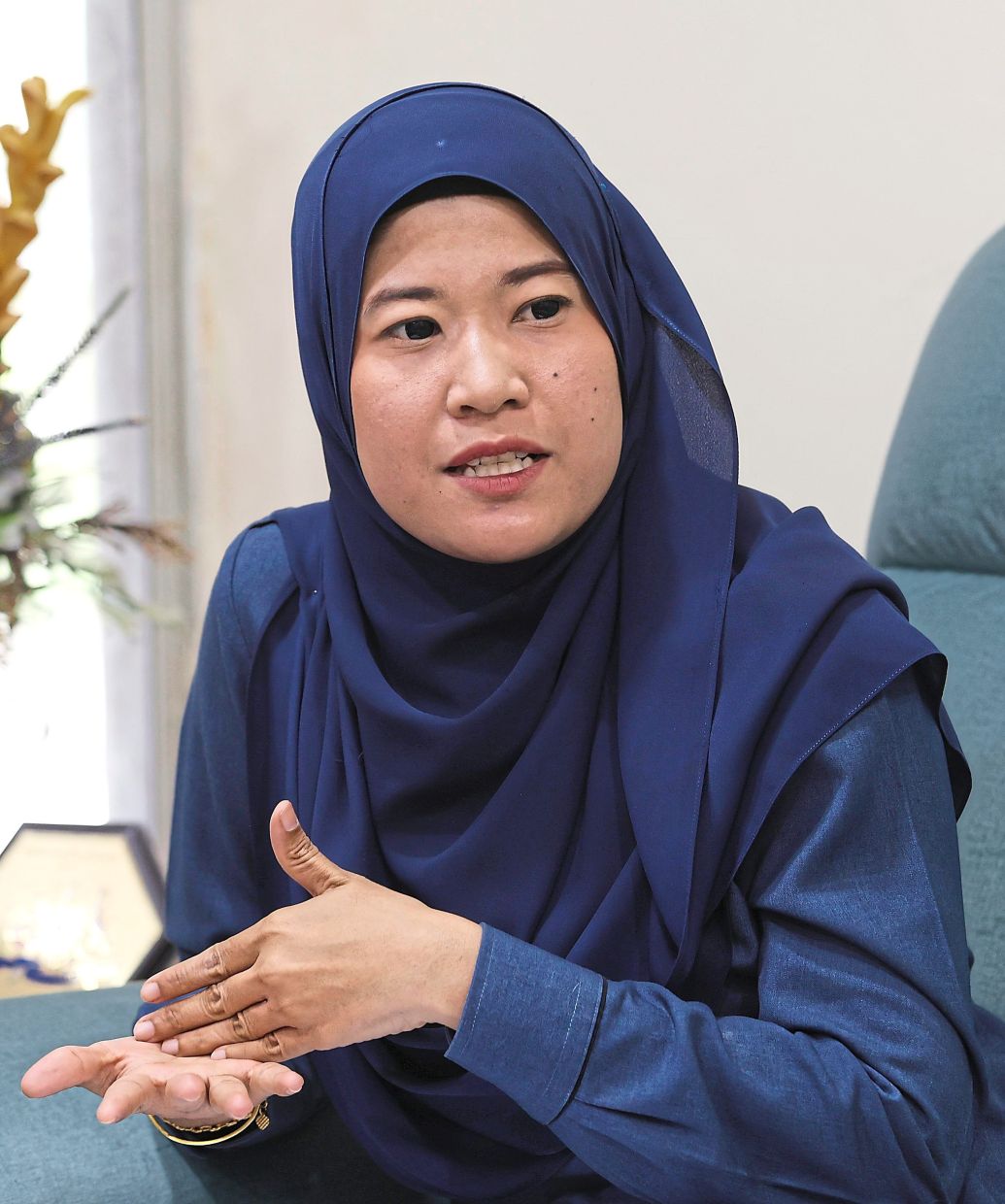 Nur Afifah says local council can reject shoddy work and the contractor risks losing money.