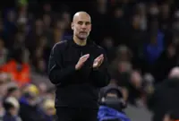 Soccer-Each to their own, says Guardiola, as set piece debate deepens