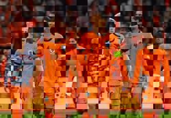 Soccer-Netherlands to play World Cup warm-up game against Algeria