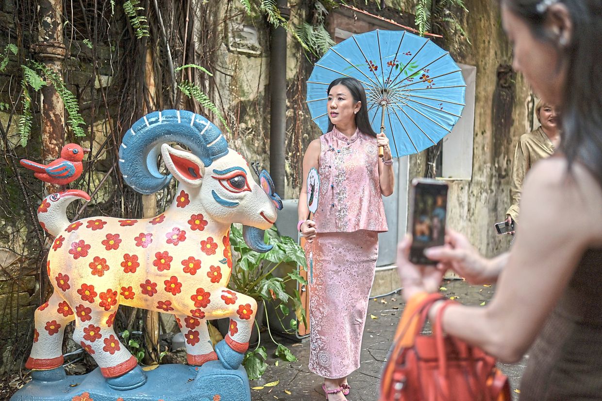 Zodiac animal attractions