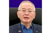 Dr Wee rebukes ministry’s vague replies in Parliament