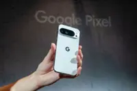 Google adds desktop mode to Pixel smartphones