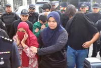 Six charged over alleged robbery of Pakistani man