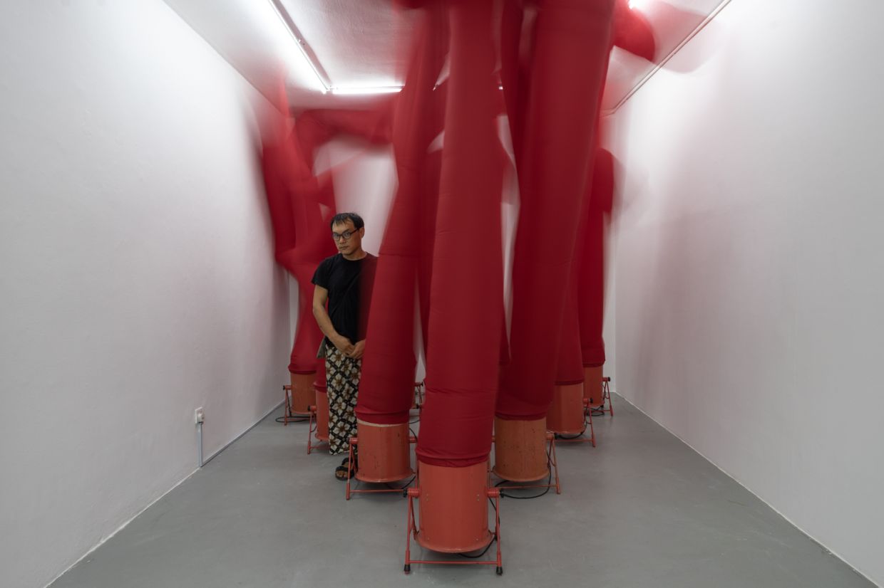 At The Back Room gallery in Kuala Lumpur, chi too discovered kindred spirits and ample room for play, notably with his April 2022 exhibition 'It Will Be Noisy, Messy, And Very Touchy-Feely', which was originally conceived as 100 skydancers - or tube men - in an open field. Photo: Kenta Chai